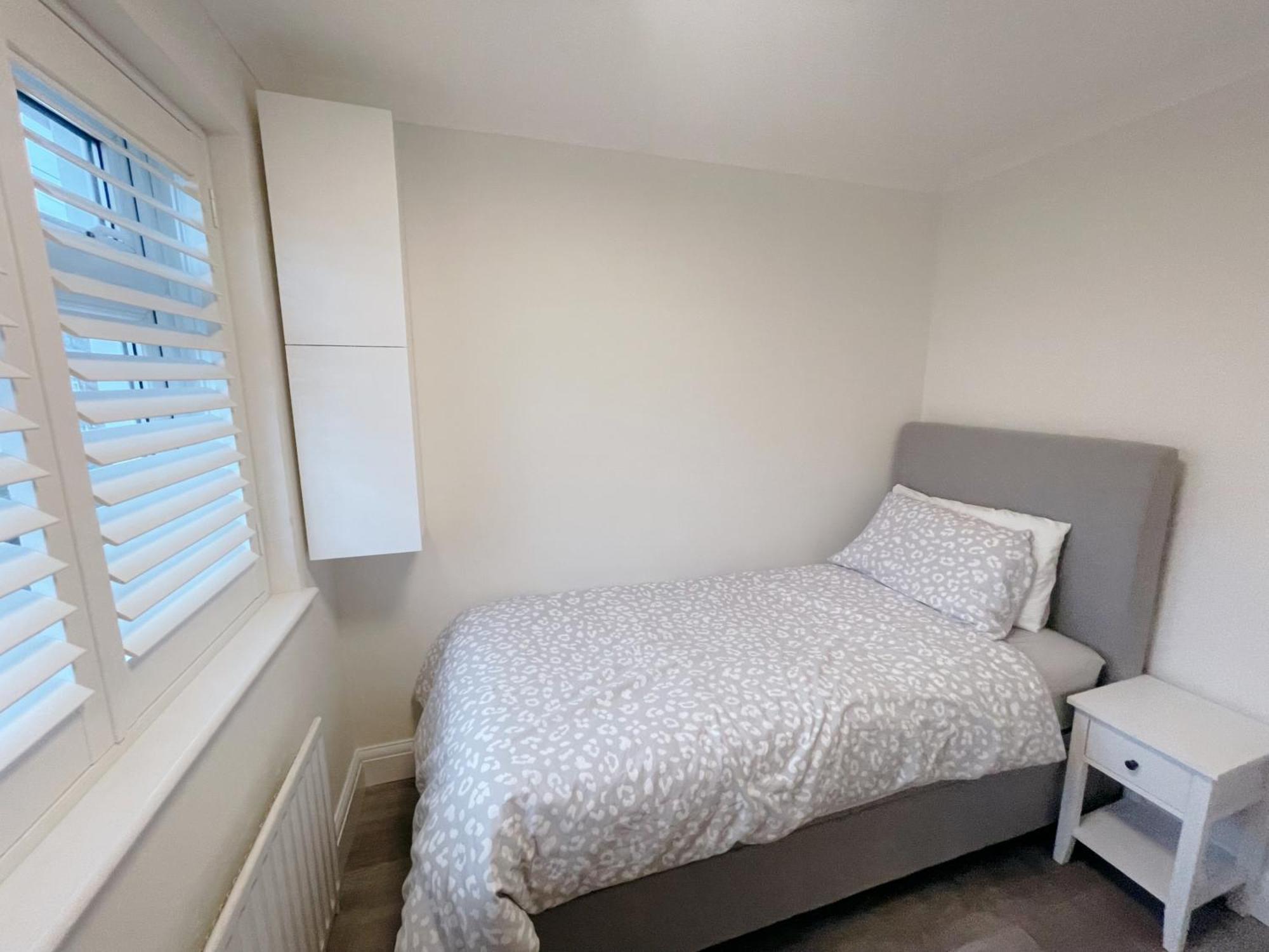 Home Near London Heathrow, Slough,Windsor,Legoland Colnbrook Esterno foto